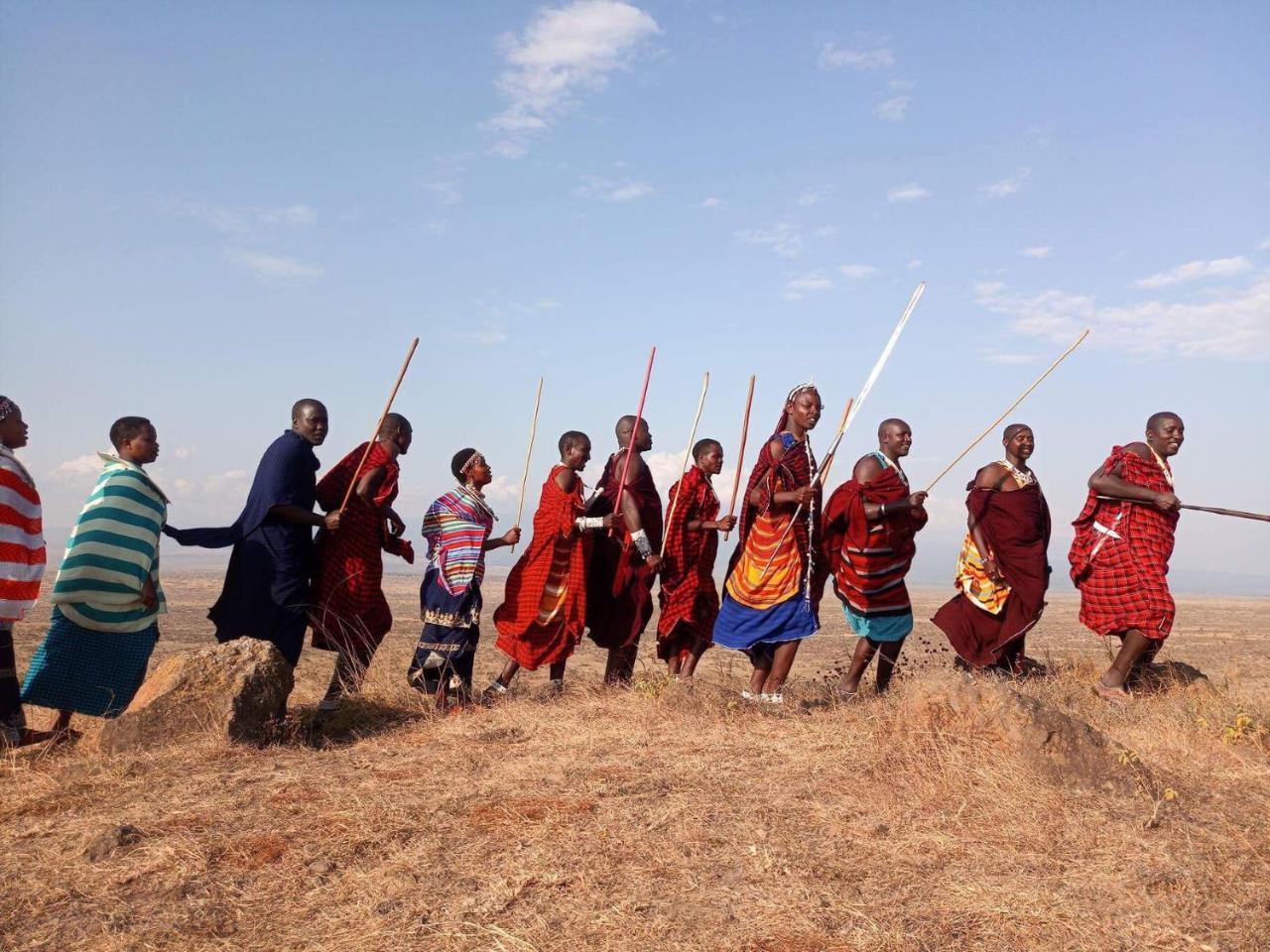 Sanya Juu Osiligilai Maasai Lodge المظهر الخارجي الصورة