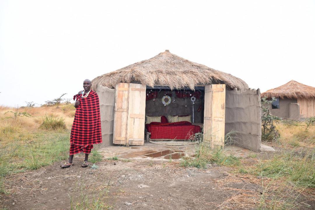 Sanya Juu Osiligilai Maasai Lodge المظهر الخارجي الصورة