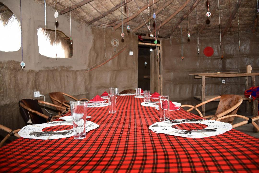 Sanya Juu Osiligilai Maasai Lodge المظهر الخارجي الصورة